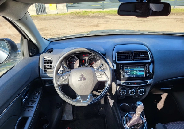 Mitsubishi ASX cena 59900 przebieg: 112000, rok produkcji 2017 z Góra małe 211